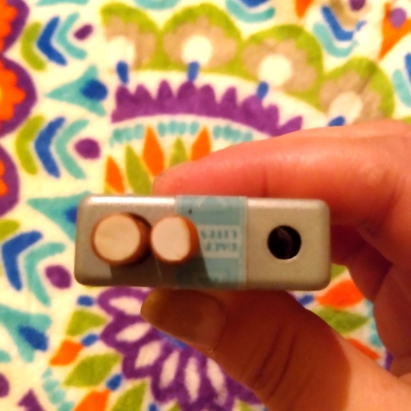 Antique Camel Lighter (nonworking) - Picture 6 of 11